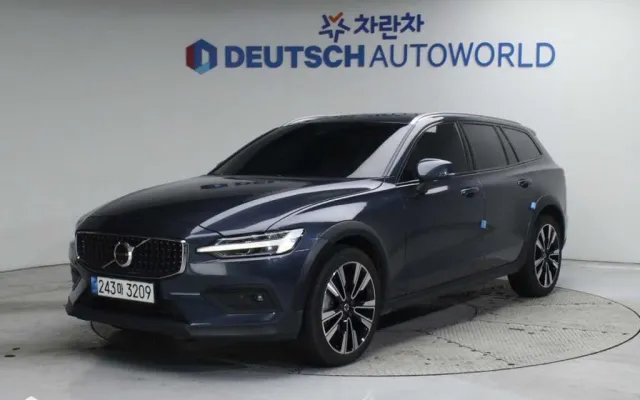 V60 크로스 컨트리 2세대 2.0 B5 얼티메이트 AWD